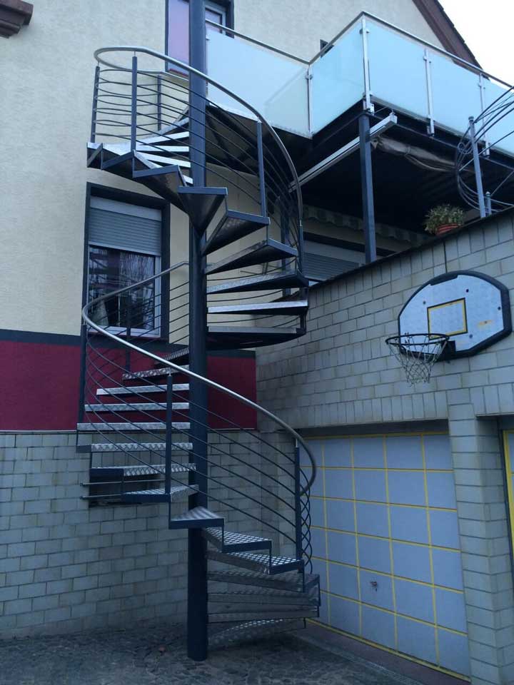 Wendeltreppe aus Metall